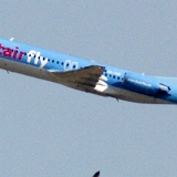 Kennen Sie den? Sitzen zwei Möwen im Hamburger Hafen auf einem Poller und schauen in den Himmel. Sagt die Erste: "Schau mal, wie schnell unser silberne Kollege da oben fliegt." Antwortet die Zweite: "Na, dich möchte ich mal sehen, wenn dein Schwanz brennt..." Hier zeige ich Ihnen, wie die erste Möwe schon mal am trainieren ist.<br /><br /> Kennen Sie den? Sitzen zwei Möwen im Hamburger Hafen auf einem Poller und schauen in den Himmel. Sagt die Erste: "Schau mal, wie schnell unser silberne Kollege da oben fliegt." Antwortet die Zweite: "Na, dich möchte ich mal sehen, wenn dein Schwanz brennt..." Hier zeige ich Ihnen, wie die erste Möwe schon mal am trainieren ist.<br /><br />